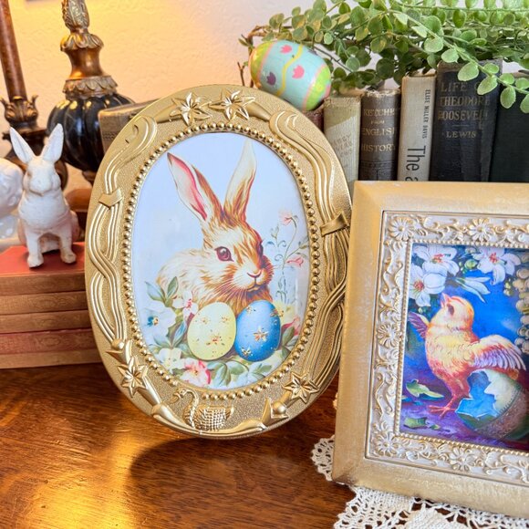 3 Vintage Frames with Easter Pictures - Picture 5 of 14